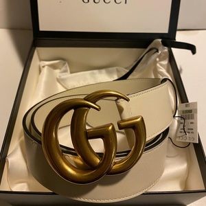 White Gold Gucci Belt Size 90